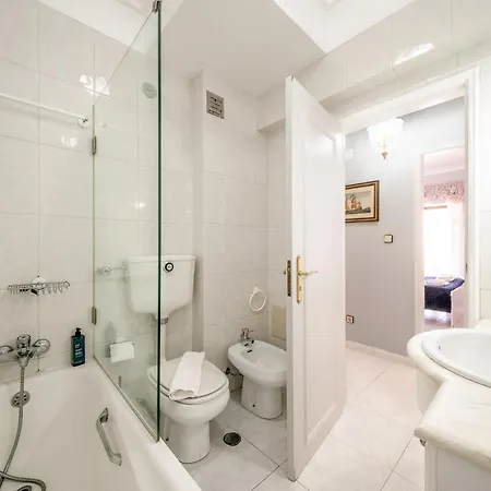 Guestready - Vibrant Flat W/ Balcony Апартаменты *