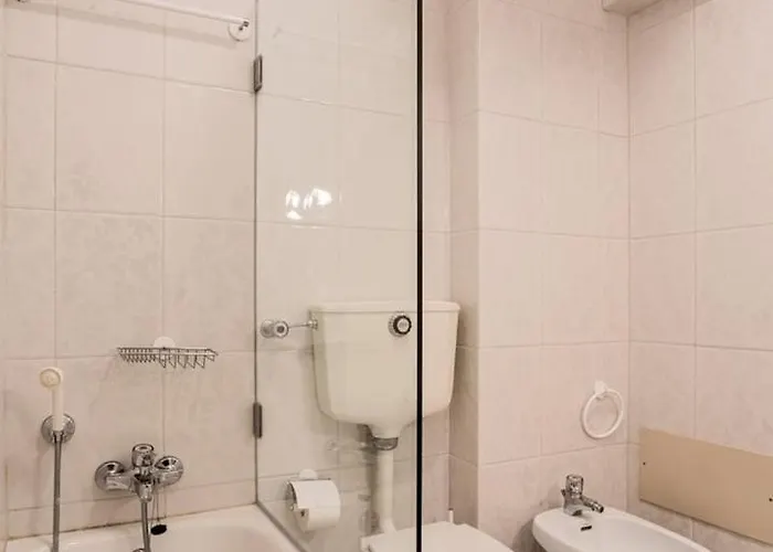 Guestready - Vibrant Flat W/ Balcony 公寓 *